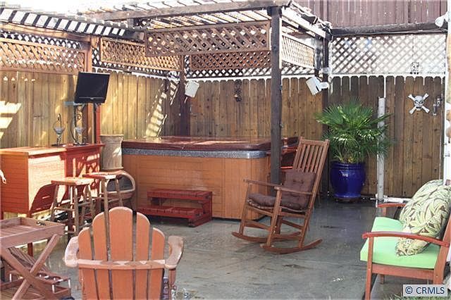 1st image of 236 1/2 Granada Ave