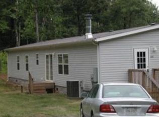 297 Ridge Oak Dr SE, Floyd, VA 24079