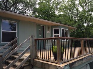 302 Woodland Ave, Smithville, MO 64089
