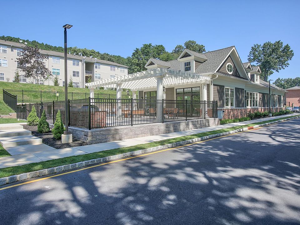 Outdoor Entertaining Area