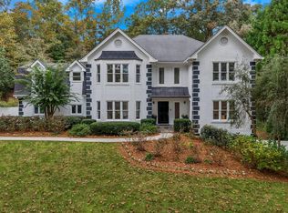 100 Battle Ridge Dr, Sandy Springs, GA 30342