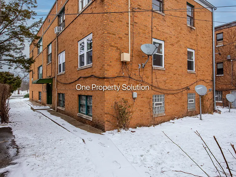 925 W 35th Ave #2 — Photo 15