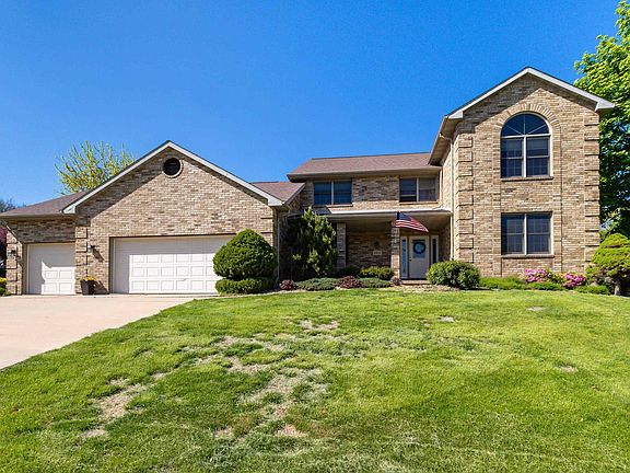 2nd image of 2877 Castle Woods Ln