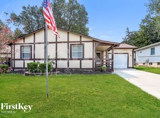 24 Pheasant Ln, Saint Peters, MO 63376