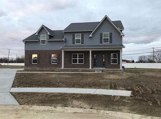 12611 Pine Forest Ct, Southgate, MI 48195