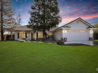 15627 Sammie Ave, Bakersfield, CA 93314