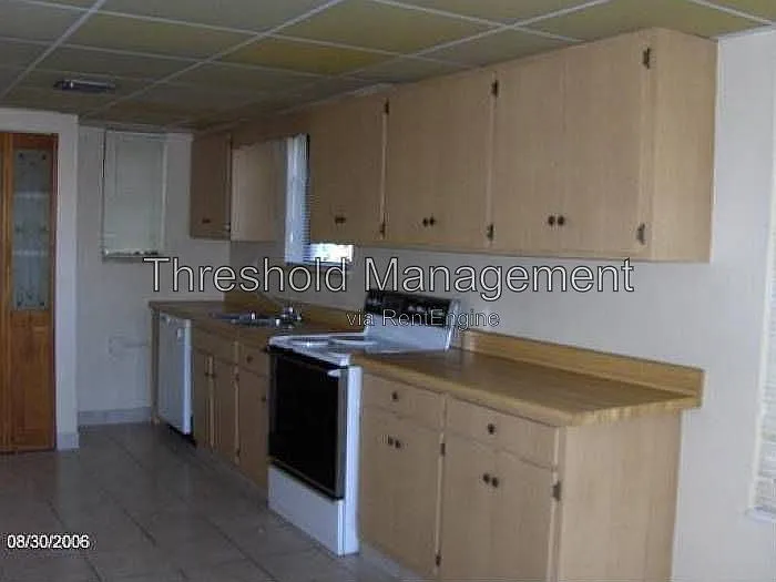 19632 NE 12th Pl — Photo 2