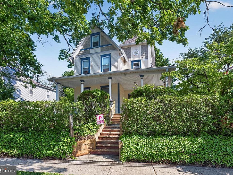 1st image of 109 W Evesham Ave