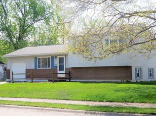 131 Vaughn Rd, Delaware, OH 43015