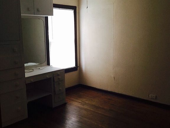 5th image of 2770 Benrus Blvd