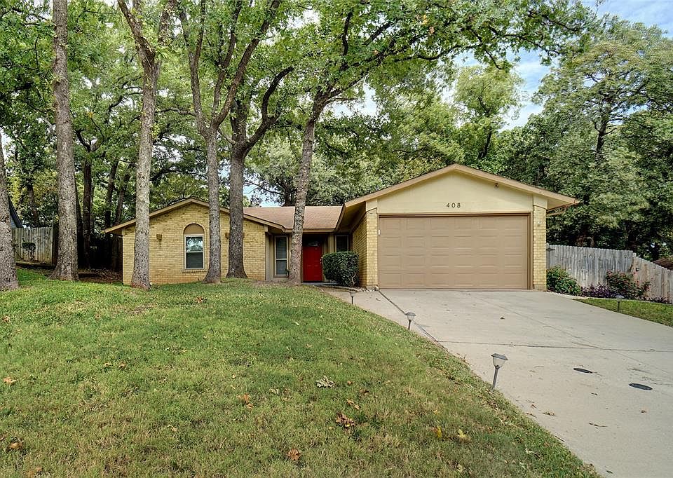 1st image of 408 Lone Oak Cir
