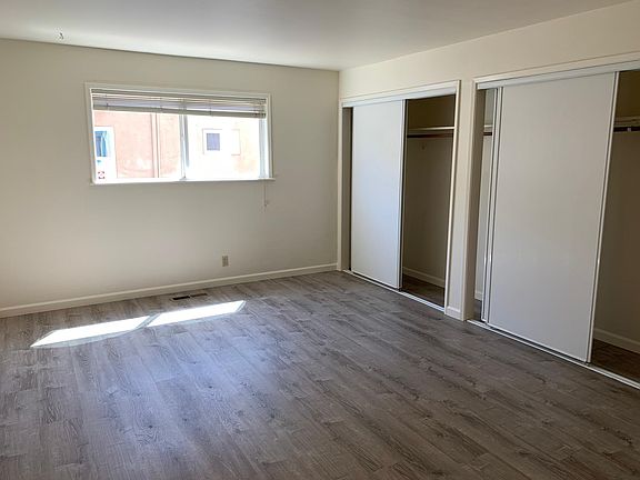 4th image of 543 Grand Fir Ave