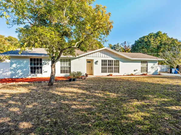 5213 Bethany Lane, Haverhill, FL 33415