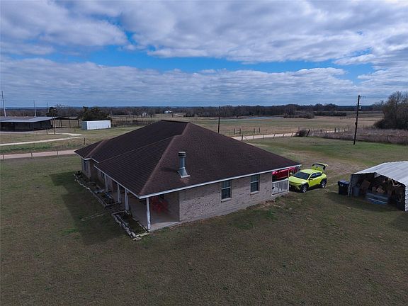 4th image of 2464 Barker Prairie Rd