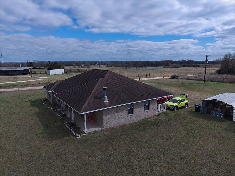 1st image of 2464 Barker Prairie Rd