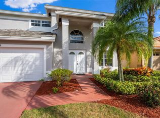 1628 S Club Dr, Wellington, FL 33414
