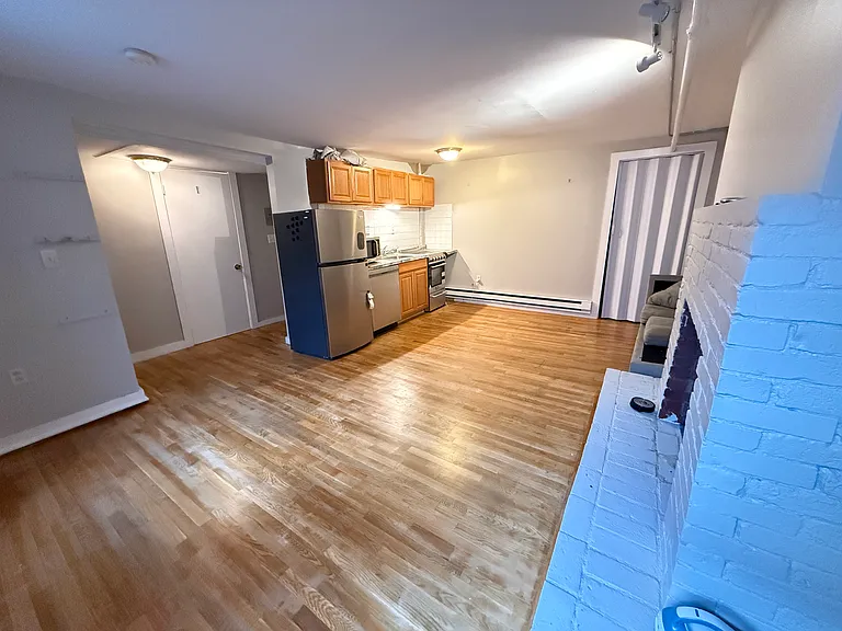 679 Massachusetts Ave #B — Photo 6