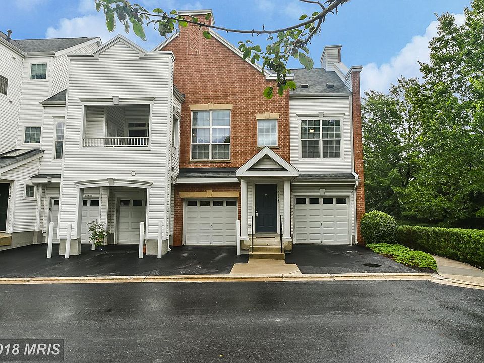 1st image of 10807 Warfield Pl Unit 208