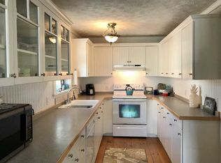 10 Breakwater Ave, Biddeford, ME 04005