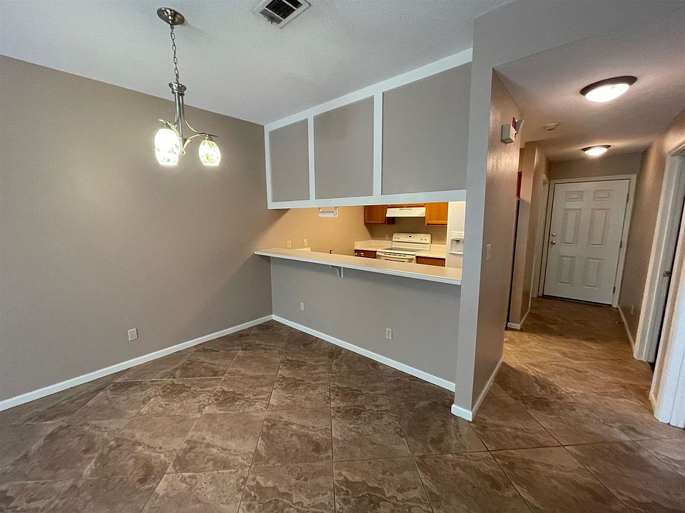 1st image of 200 Sandestin Ln APT 202