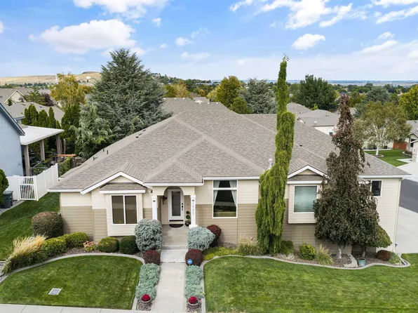 1995 Penny Royal Ave, Richland, WA 99352