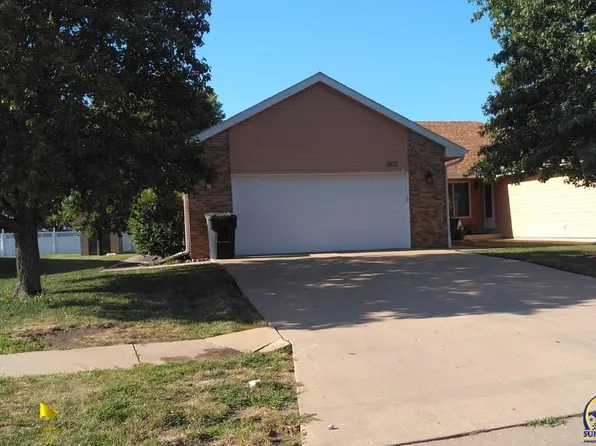 1800 SE 44th Ter, Topeka, KS 66609