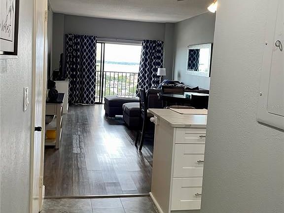 2nd image of 51 Island Way APT 1201
