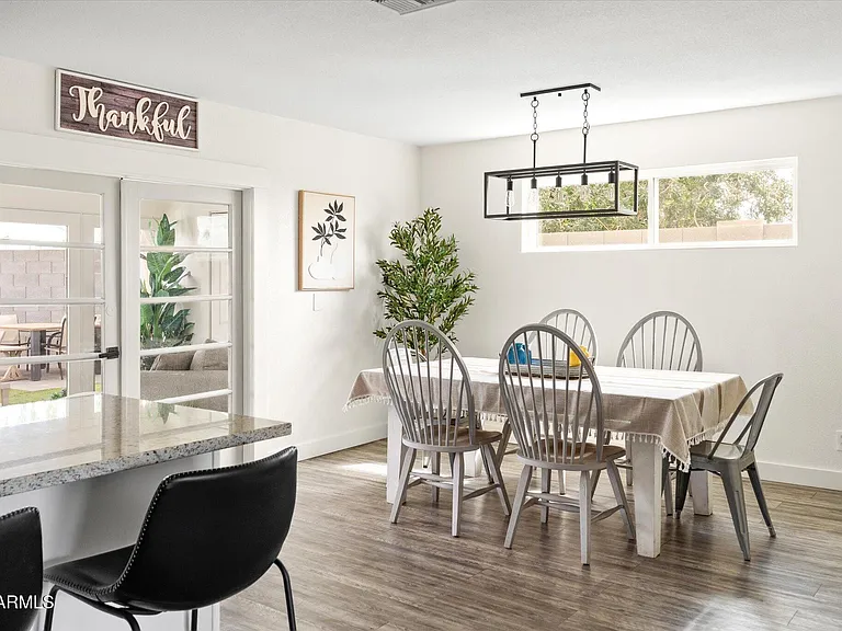 423 N 73rd Pl — Photo 16