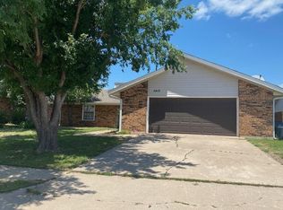 5413 NW Sir Brian Ave, Lawton, OK 73505