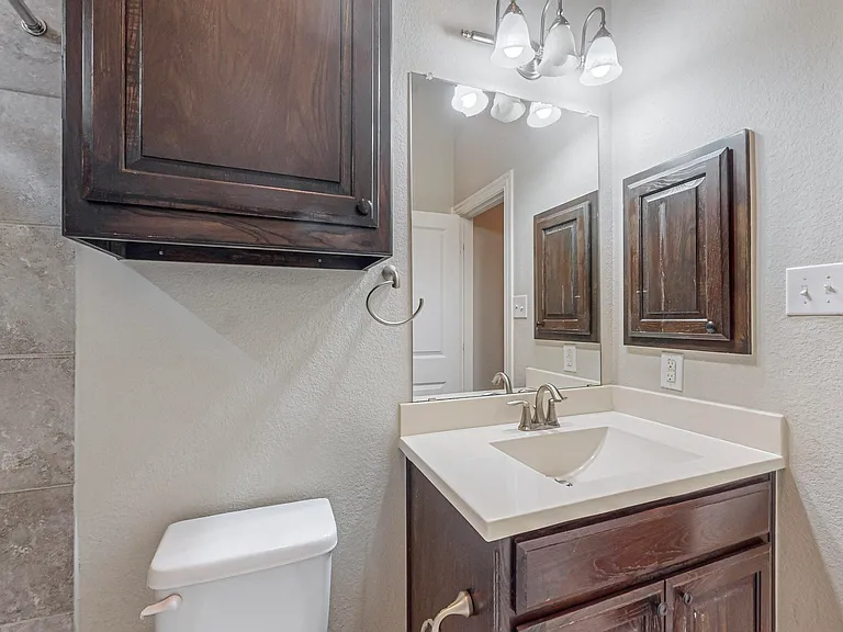 6723 Capistrano St — Photo 32