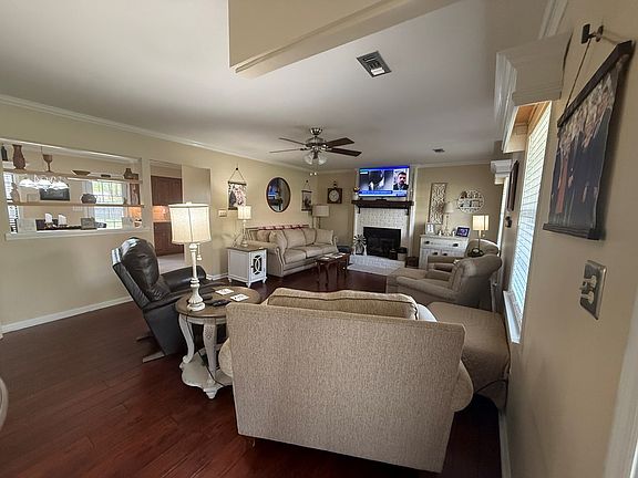 2nd image of 206 Irwinton Dr