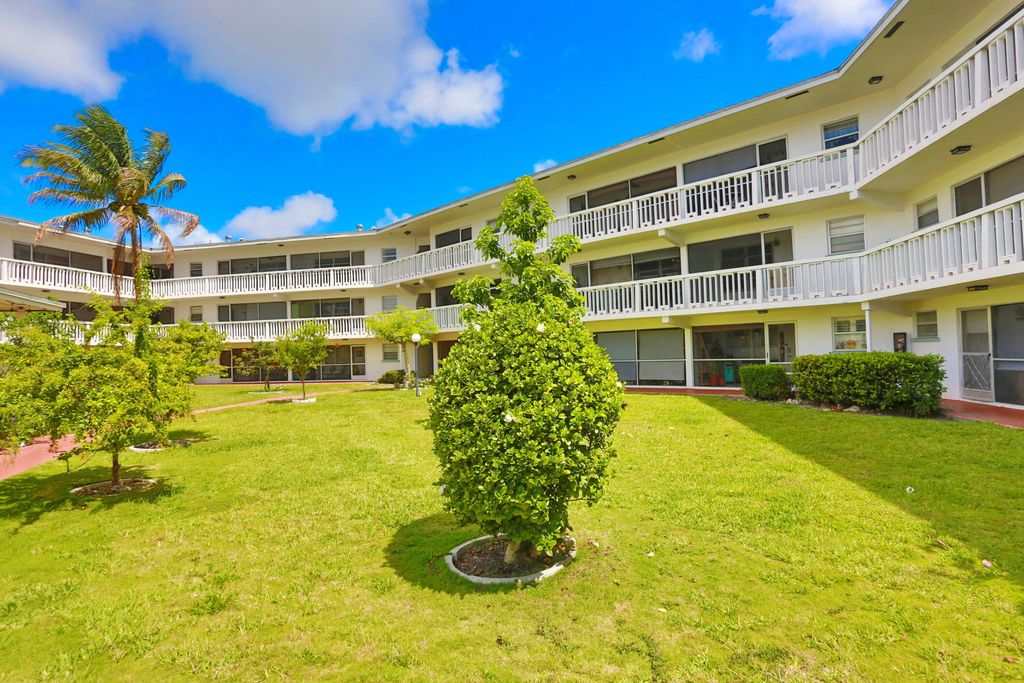 600 Pine Drive #209, photo 7