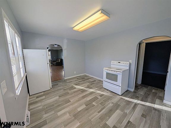 3rd image of 1801 Avenue H