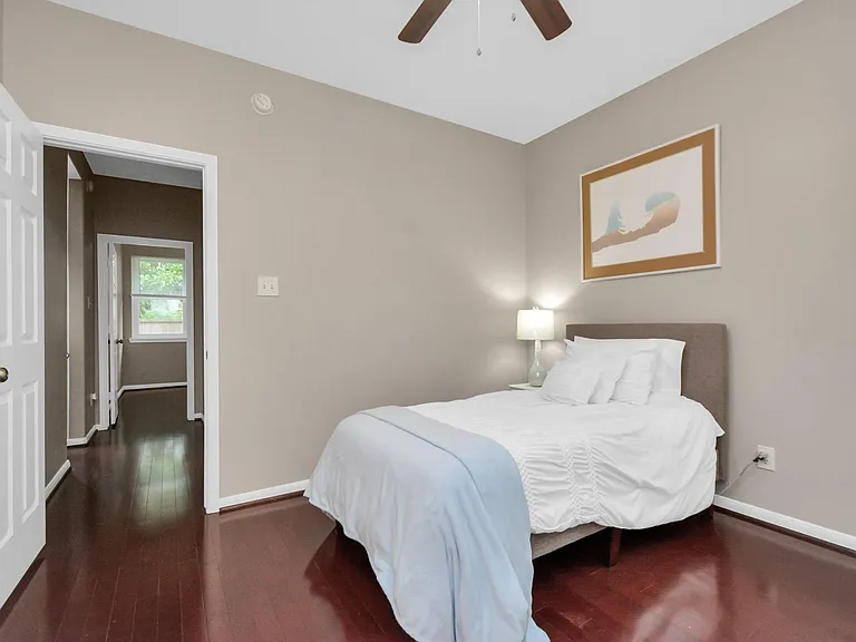 23939 River Place Dr — Photo 35