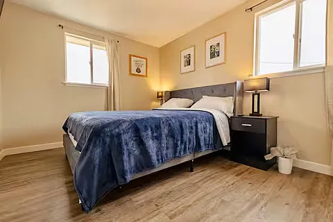 3207 Gregory Ave — Photo 9