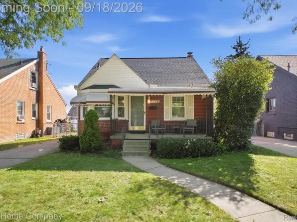 2229 18th St, Wyandotte, MI 48192