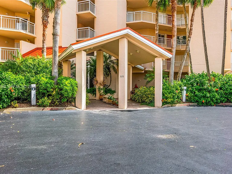 3870 N Highway A1A #405 — Photo 41