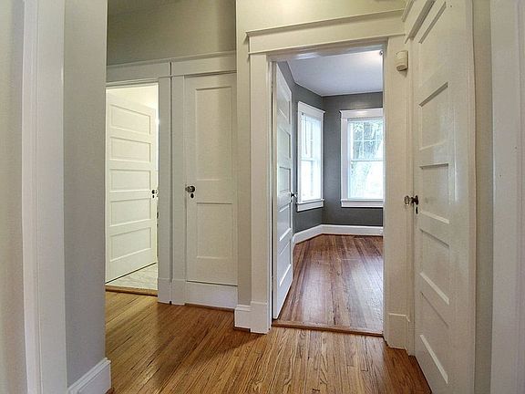 4th image of 416 Saint Frances Ave