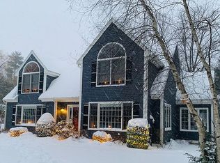 26 Saint Cyr Dr, Hampton, NH 03842