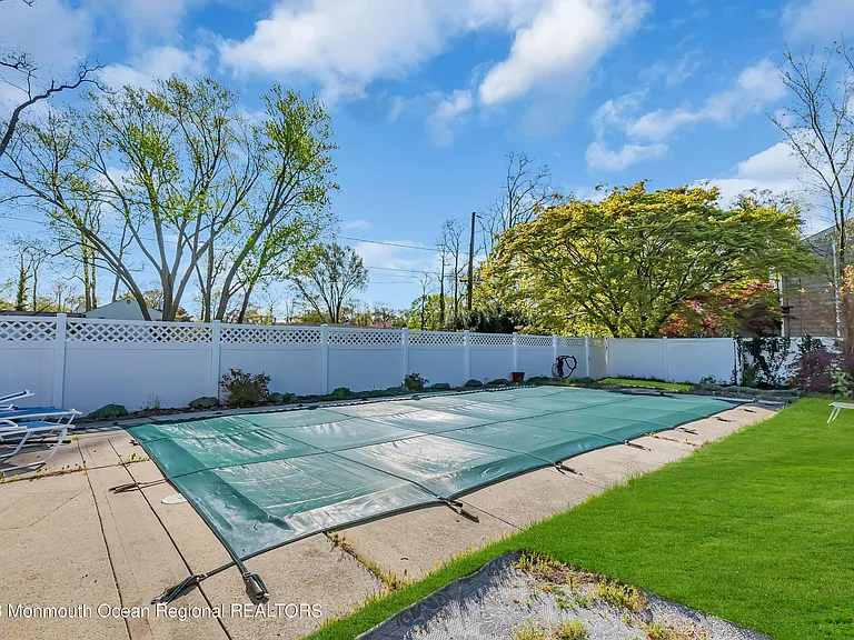 140 Idlewood Ave — Photo 27