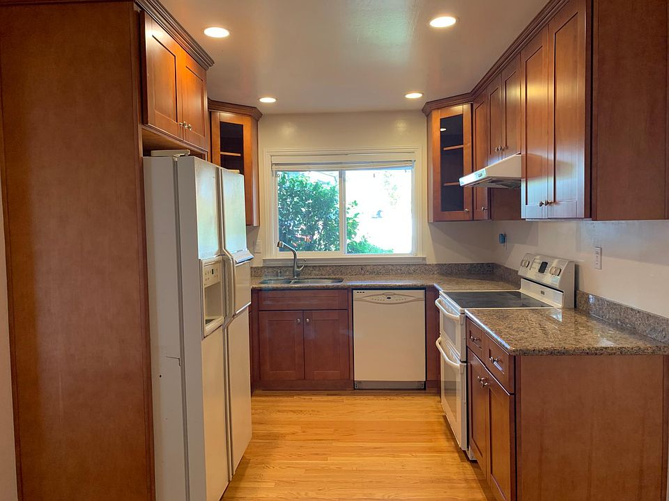 2nd image of 6404 Bollinger Rd