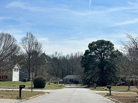 5th image of 6742 Green Meadows Ln