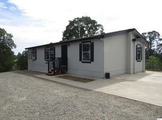 15995 Hillcrest Dr, Corning, CA 96021