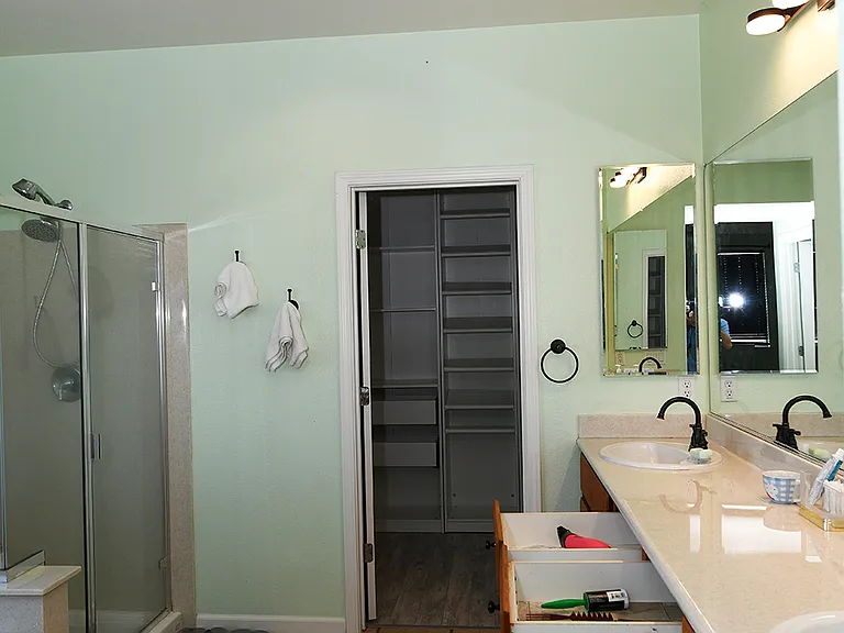 1707 Rio Grande Way — Photo 44