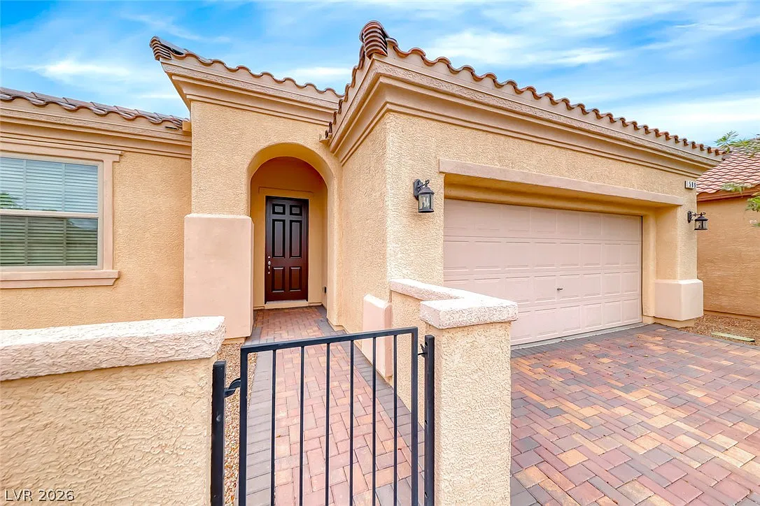 2 bed, 2.0 bath, 1213 sqft, $2,150 — Photo 4