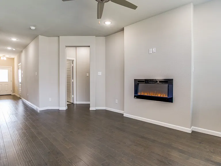 313 Ember Cir — Photo 13