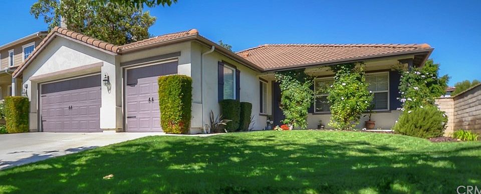 1st image of 2940 Glenwood Cir