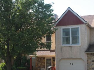 52 White Pine Ct, Lafayette Hill, PA
