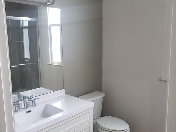 2054 Waverly Pl FLOOR 2