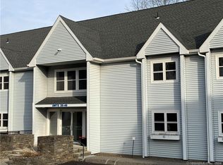 1 Beaver Brook Rd UNIT 41, Danbury, CT 06810